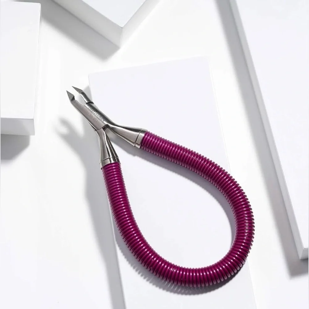 Tweezerman Grip & Snip Spiral Spring Cuticle Nipper Stainless Steel